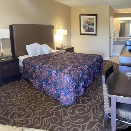 Crafton Hilltop Inn Pittsburgh מראה חיצוני תמונה