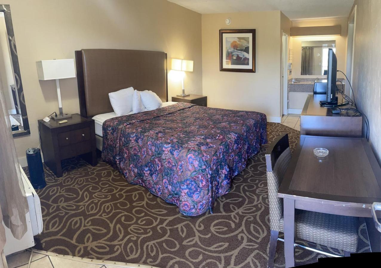 Crafton Hilltop Inn Pittsburgh מראה חיצוני תמונה